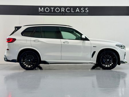 2023 BMW X5 - photo 4