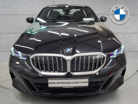 2024 BMW 5-Series - photo 16