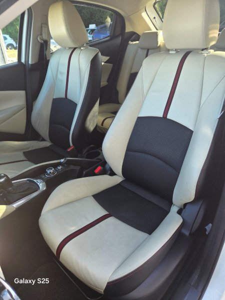 2015 Mazda Demio - photo 21