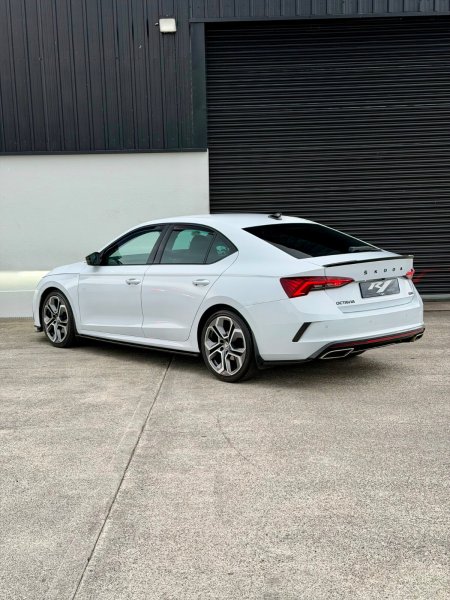 2022 Skoda Octavia - photo 17