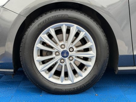 2019 Ford Focus - photo 11