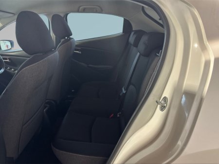 2024 Mazda Mazda2 - photo 7