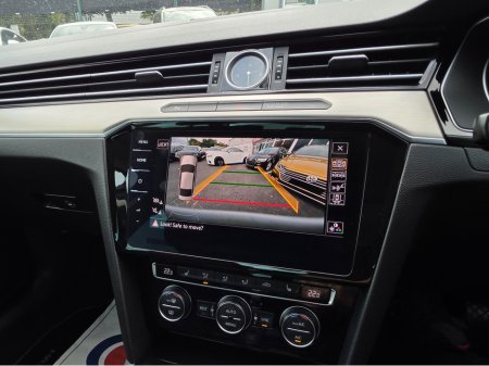 2018 Volkswagen Passat - photo 16