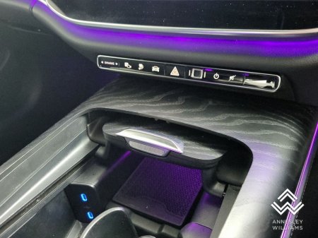 2025 Mercedes-Benz E-Class - photo 22