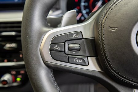 2019 BMW 5-Series - photo 15