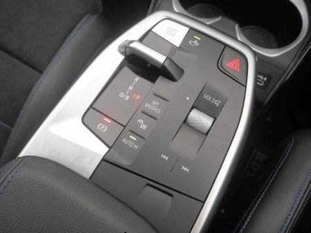 2023 BMW iX1 - photo 10