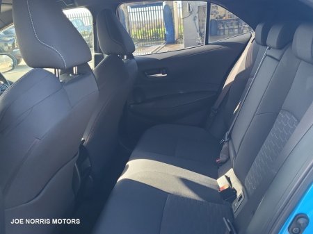 2020 Toyota Corolla - photo 10