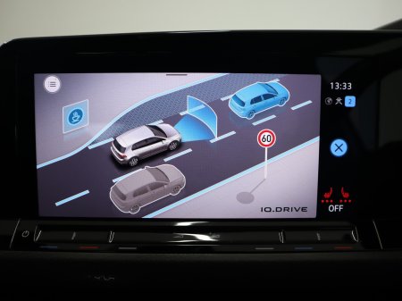 2023 Volkswagen Golf - photo 22
