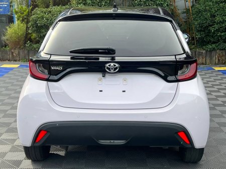 2021 Toyota Yaris - photo 16