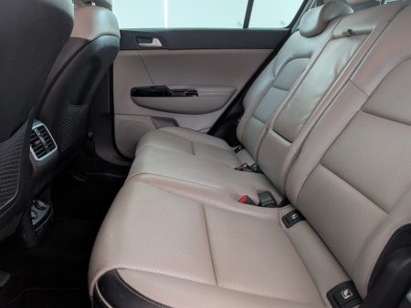2020 Kia Sportage - photo 8
