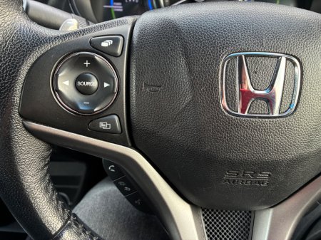 2018 Honda Grace - photo 18