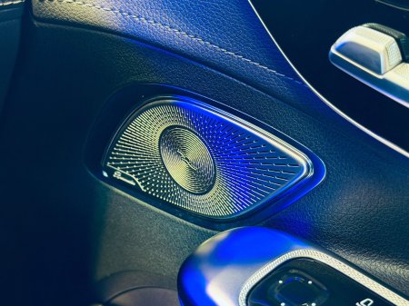2025 Mercedes-Benz EQE - photo 18