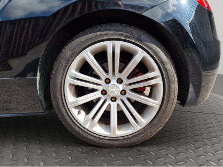 2010 Peugeot RCZ - photo 11