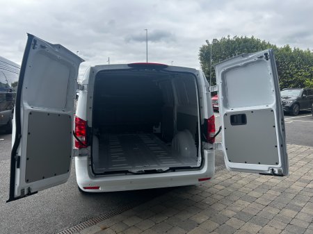 2026 Mercedes-Benz Vito - photo 8