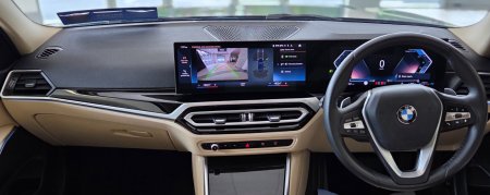 2023 BMW 3-Series - photo 14