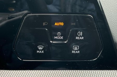 2026 Volkswagen Golf - photo 22