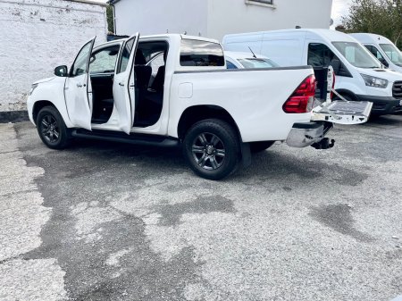 2021 Toyota Hilux - photo 19
