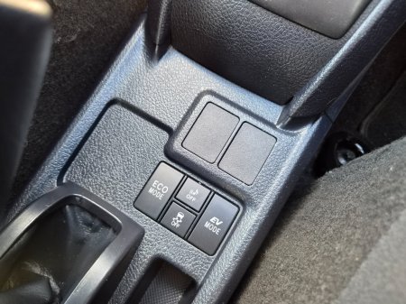 2020 Toyota Corolla - photo 24