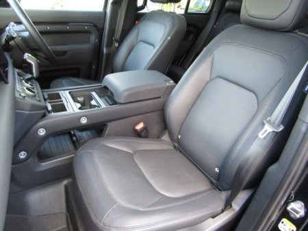 2023 Land Rover Defender - photo 13
