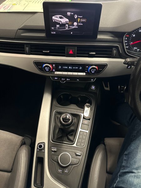 2016 Audi A4 - photo 16