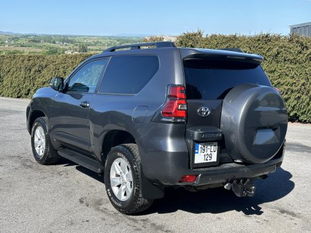 2016 Toyota Land Cruiser - photo 23