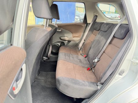 2013 Honda Fit - photo 10