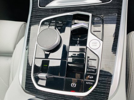 2025 BMW X5 - photo 25