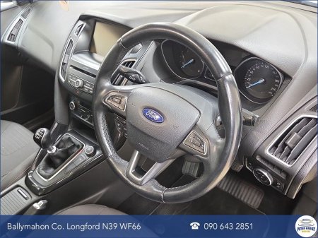 2017 Ford Focus - photo 15