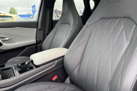2025 Ford Capri - photo 19
