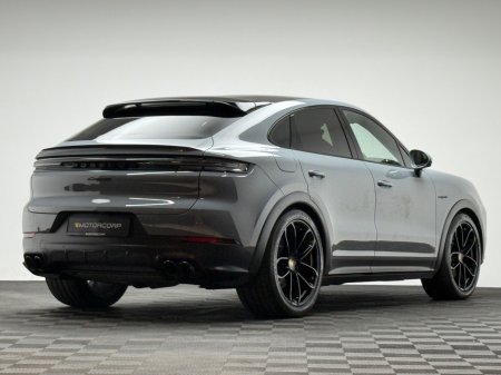 2024 Porsche Cayenne - photo 7