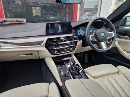 2018 BMW 5-Series - photo 28
