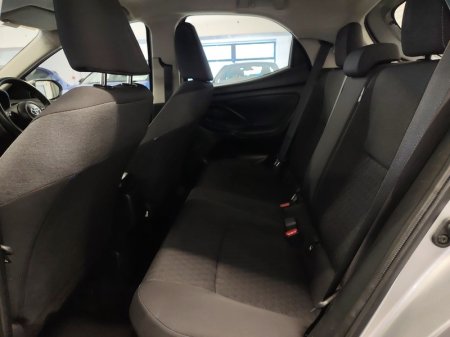 2023 Toyota Yaris - photo 7