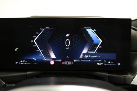 2023 BMW 3-Series - photo 24