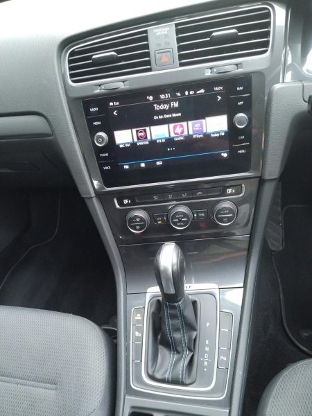 2020 Volkswagen Golf - photo 15