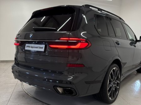 2023 BMW X7 - photo 25