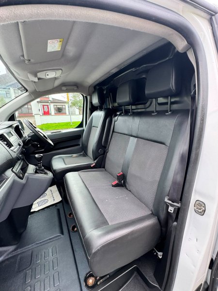 2021 Opel Vivaro - photo 4