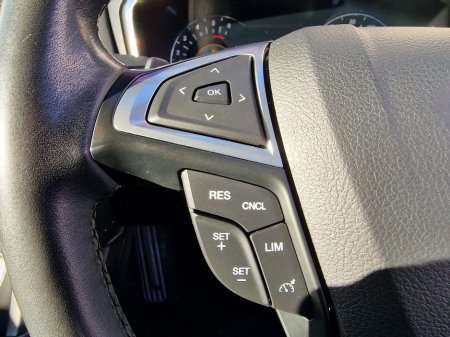 2020 Ford Mondeo - photo 17