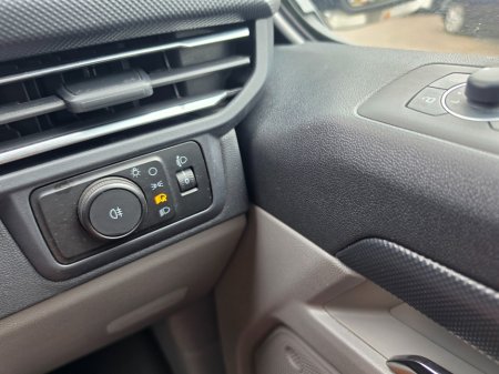 2025 Ford Transit Custom - photo 30