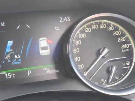 2021 Toyota Camry - photo 25