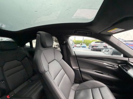 2022 Audi e-tron GT quattro - photo 23