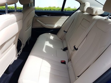 2023 BMW 5-Series - photo 20