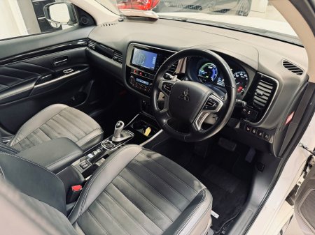 2019 Mitsubishi Outlander - photo 9
