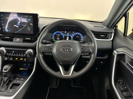 2024 Toyota RAV4 - photo 9