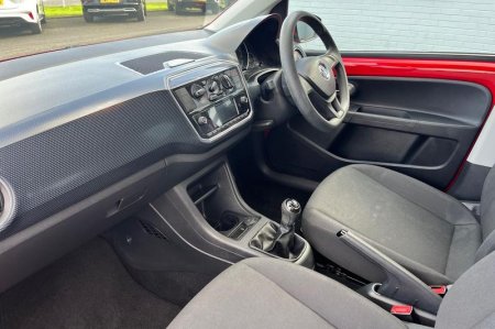 2018 Volkswagen up! - photo 18