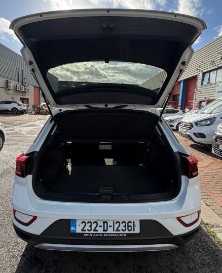 2023 Volkswagen T-Roc - photo 8