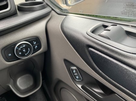 2023 Ford Transit Custom - photo 23