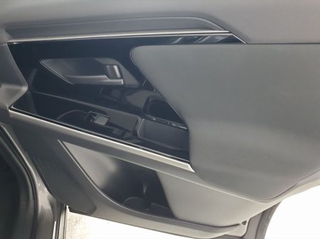 2024 Subaru Solterra - photo 38