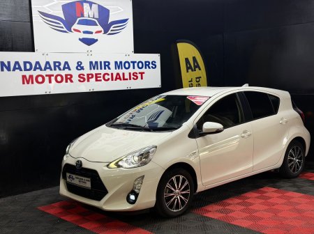 2015 Toyota Aqua - photo 3