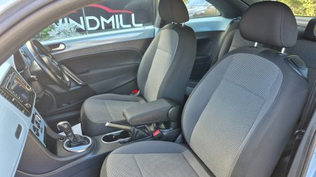 2013 Volkswagen Beetle - photo 11