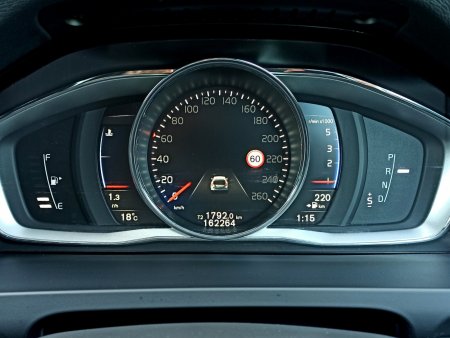 2016 Volvo V60 - photo 14